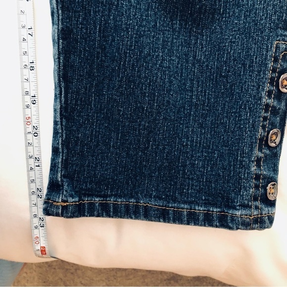 XL Dark Wash Denim Capris with Leg accent - Picture 3 of 7